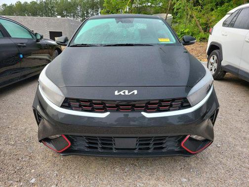 Aurora Black 2024 Kia Forte GT-Line