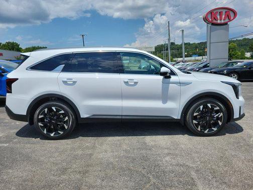 2025 Kia Sorento EX