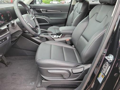 2025 Kia Telluride LX