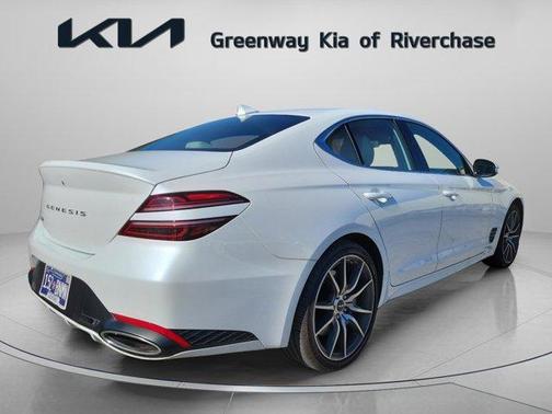 2025 Genesis G70 2.5T