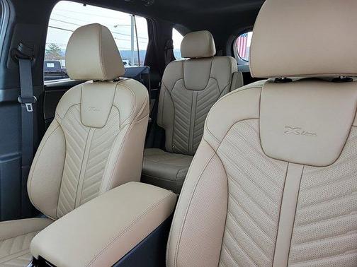 2025 Kia Sorento SX Prestige X-Line