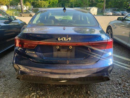 Deep Sea Blue 2023 Kia Forte LXS