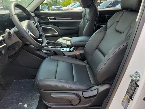 2025 Kia Telluride LX