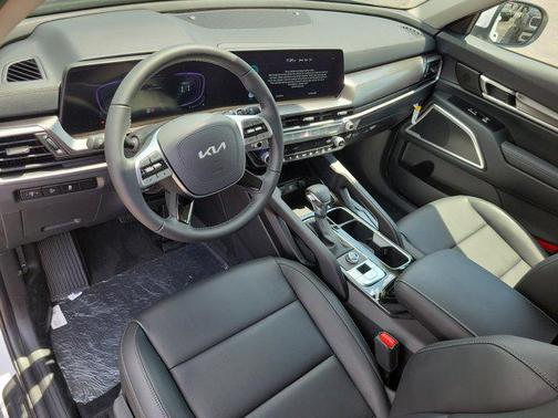 2025 Kia Telluride LX