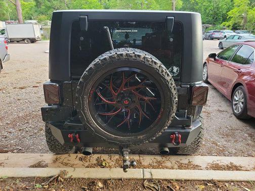 Black 2010 Jeep Wrangler Unlimited Sahara