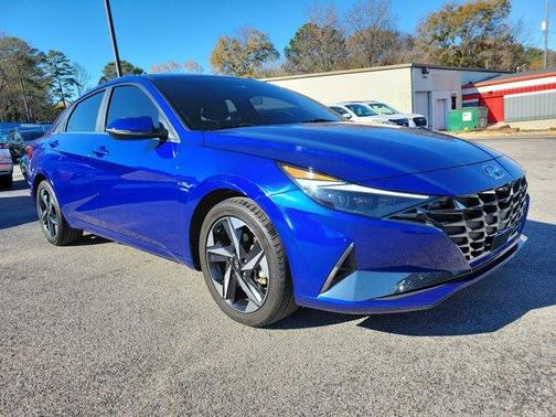 2023 Hyundai ELANTRA Limited