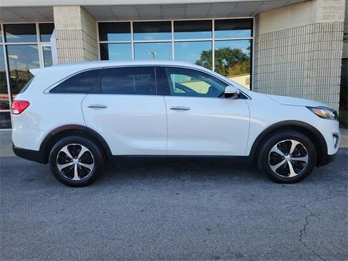2016 Kia Sorento EX
