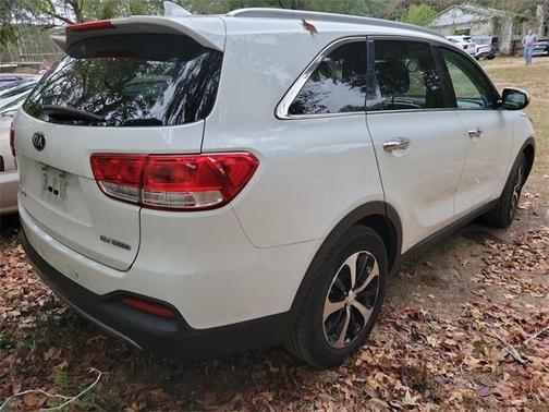 2016 Kia Sorento EX