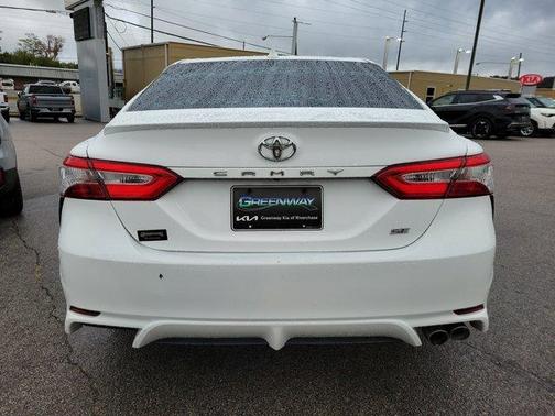 2020 Toyota Camry 