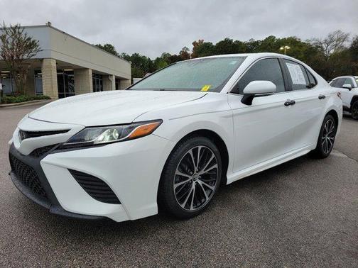 2020 Toyota Camry 