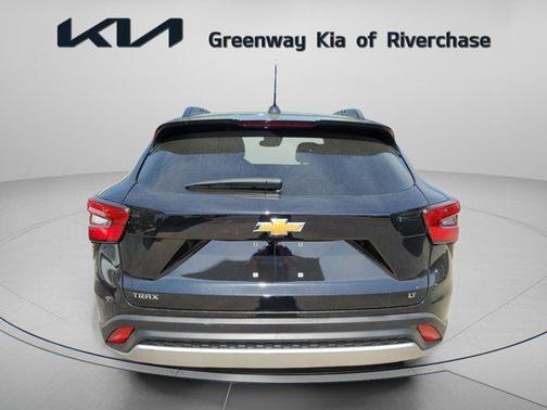 Mosaic Black Metallic 2024 Chevrolet Trax LT
