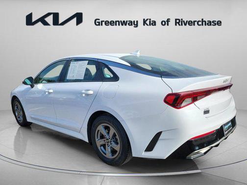 Glacial White Pearl 2023 Kia K5 LXS