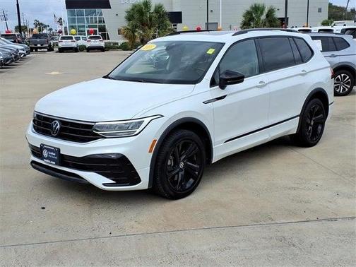 2023 Volkswagen Tiguan 2.0T SE R-Line Black