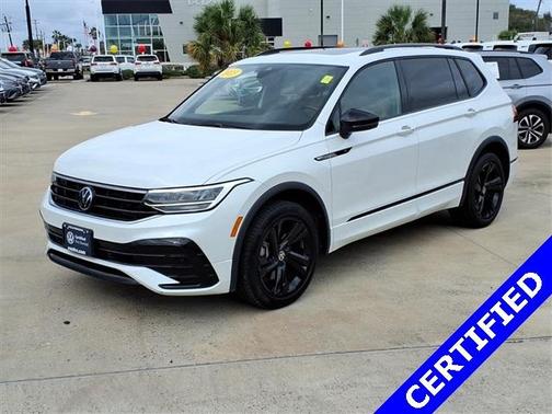 2023 Volkswagen Tiguan 2.0T SE R-Line Black