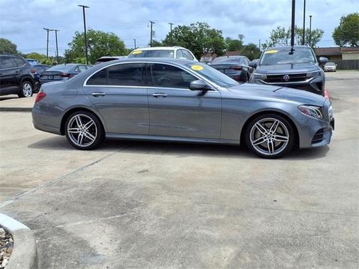 2019 Mercedes-Benz E-Class E 300