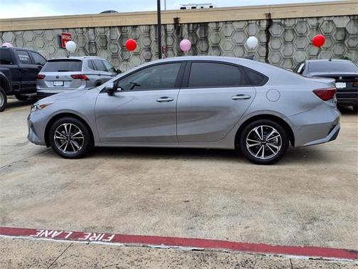 2024 Kia Forte LXS
