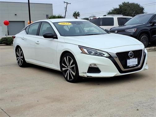 2022 Nissan Altima 2.5 SR