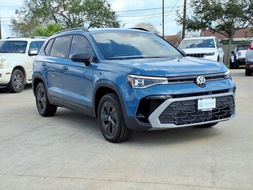 Monterey Blue Pearl 2026 Volkswagen Taos 1.5T S