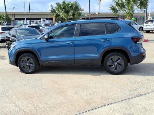 Monterey Blue Pearl 2026 Volkswagen Taos 1.5T S