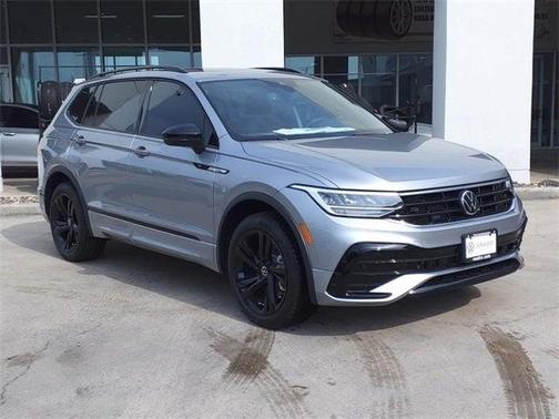 2024 Volkswagen Tiguan 2.0T SE R-Line Black