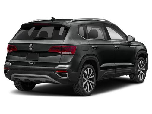Deep Black Pearl Effect 2022 Volkswagen Taos 1.5T SE
