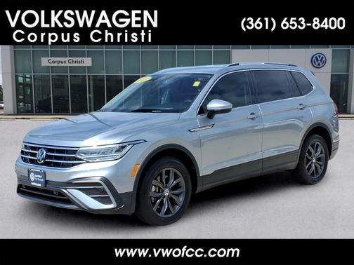 Pyrite Silver Metallic 2023 Volkswagen Tiguan 2.0T SE