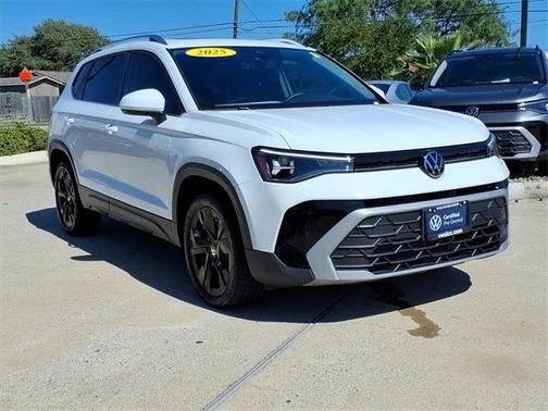 2025 Volkswagen Taos 1.5T SE