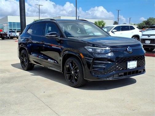 2025 Volkswagen Tiguan 2.0T SE R-Line Black