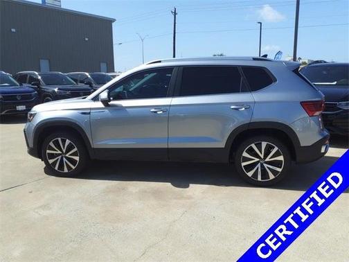 2024 Volkswagen Taos 1.5T SE