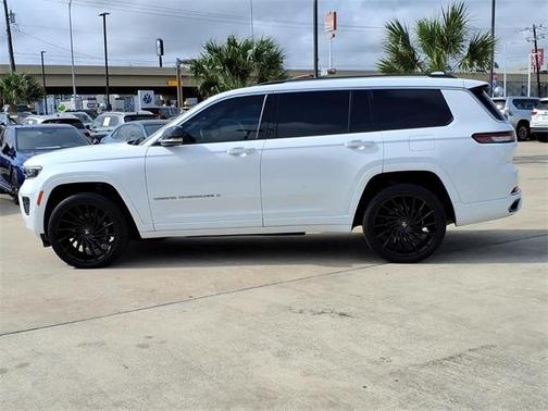 2022 Jeep Grand Cherokee L Overland