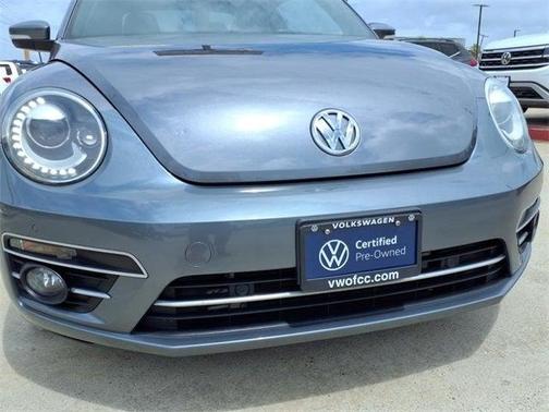 2019 Volkswagen Beetle 2.0T SE