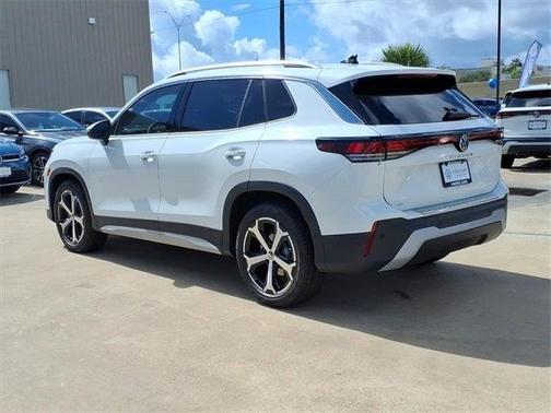 2025 Volkswagen Tiguan 2.0T SE