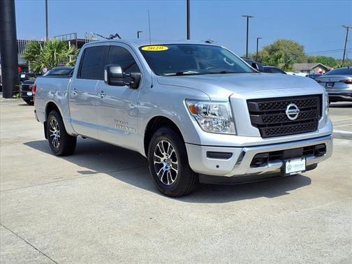 2020 Nissan Titan SV