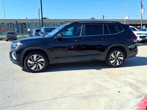 2024 Volkswagen Atlas 2.0T SE