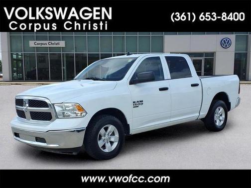 Bright White Clearcoat 2023 RAM 1500 Classic SLT