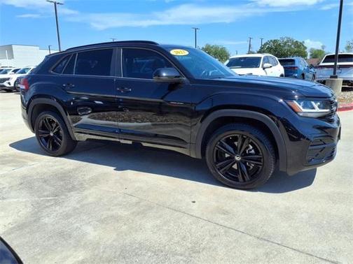 2023 Volkswagen Atlas Cross Sport 3.6 V6 SEL R-Line Black