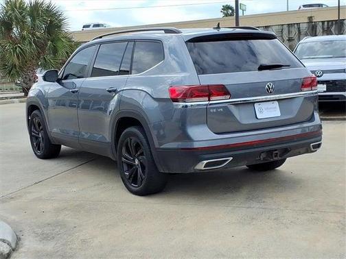 2022 Volkswagen Atlas 3.6L SE w/Technology