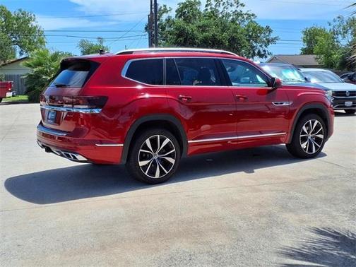 2024 Volkswagen Atlas 2.0T SEL Premium R-Line