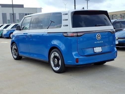 Cabana Blue Metallic - Candy White 2025 Volkswagen ID. Buzz Pro S Plus