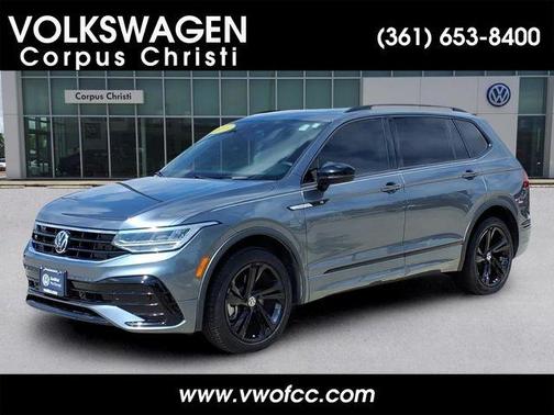Platinum Gray Metallic 2023 Volkswagen Tiguan 2.0T SE R-Line Black