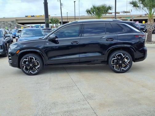 Black Pearl 2026 Volkswagen Tiguan 2.0T SEL R-Line Turbo