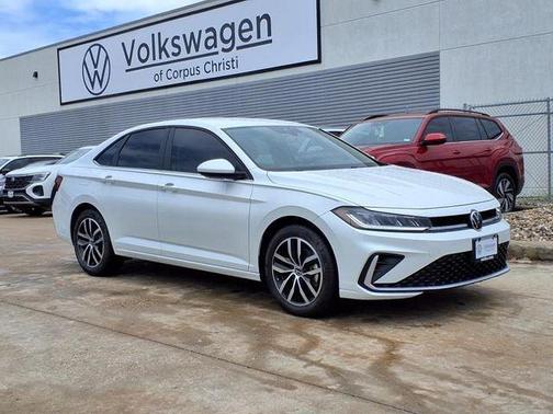 Opal White Pearl Effect 2025 Volkswagen Jetta 1.5T SE