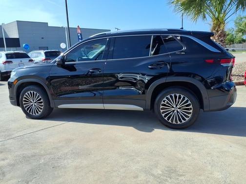 Deep Black Pearl Effect 2025 Volkswagen Tiguan 2.0T S
