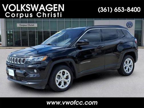 Diamond Black 2024 Jeep Compass Latitude