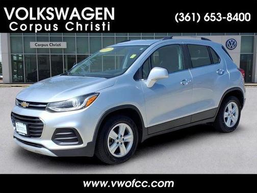 Silver Ice Metallic 2017 Chevrolet Trax LT