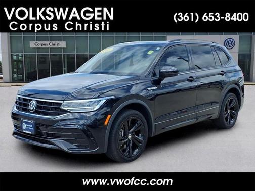 Deep Black Pearl Effect 2023 Volkswagen Tiguan 2.0T SE R-Line Black