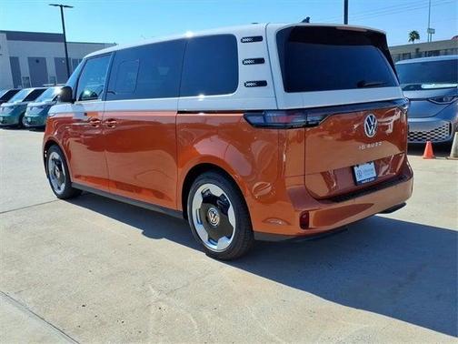 2025 Volkswagen ID. Buzz Pro S Plus