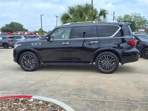 2024 INFINITI QX80 SENSORY