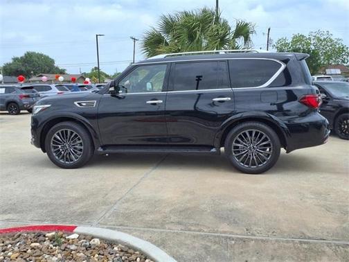 2024 INFINITI QX80 SENSORY