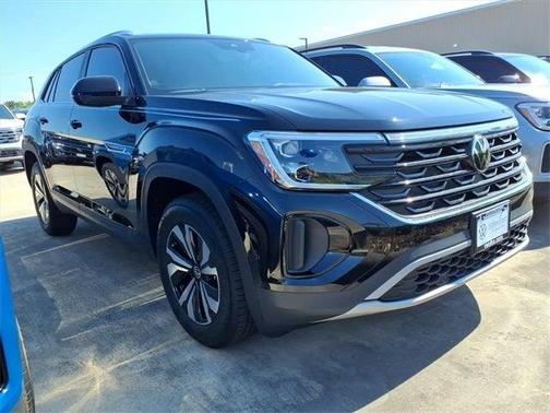 2026 Volkswagen Atlas Cross Sport 2.0T SE